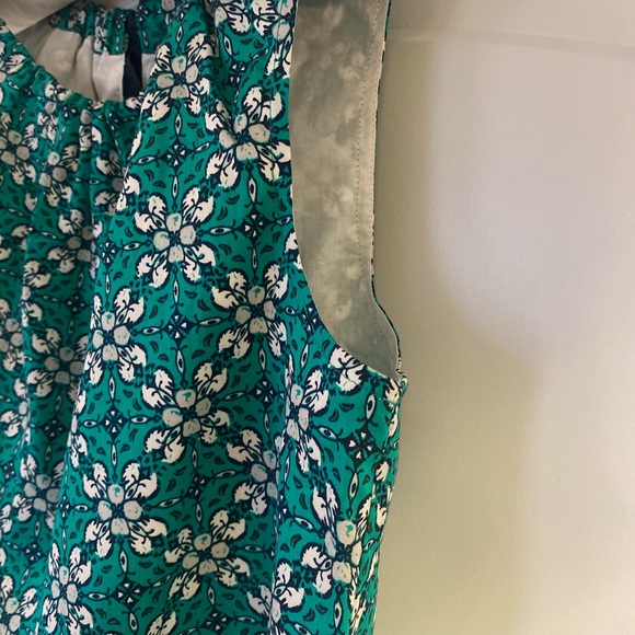 Vineyard Vines Tie Back Printed Sleeveless Magnolia Top - Picture 5 of 7